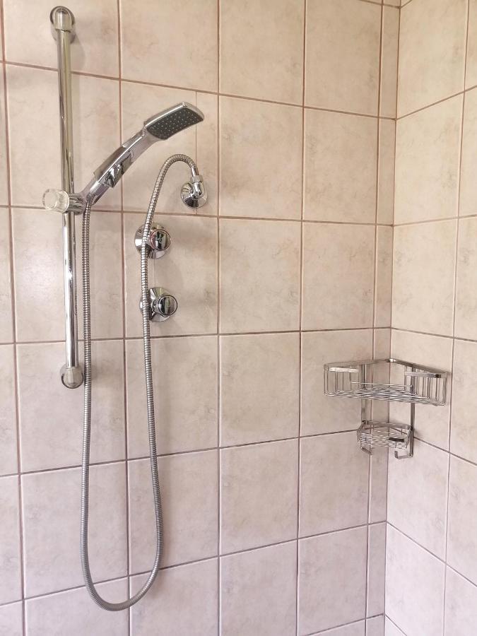 וולקום Easy Inn Guesthouse מראה חיצוני תמונה