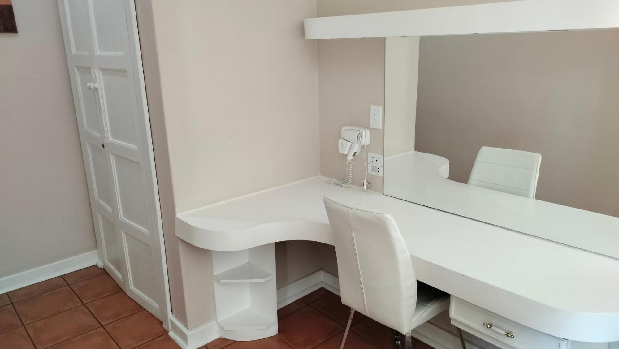 וולקום Easy Inn Guesthouse מראה חיצוני תמונה